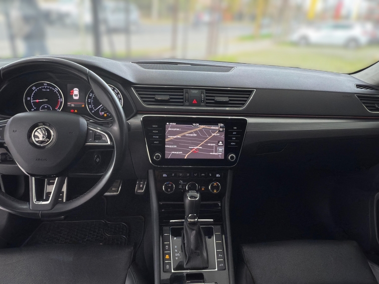 Skoda Superb 2.0 Tdi 2019 Usado en Automotriz Olea Flaño