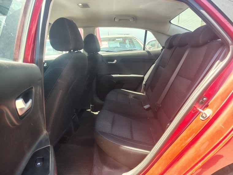 Kia Rio 4 Rio 4 Lx 1.4 2019 Usado en Rosselot Usados