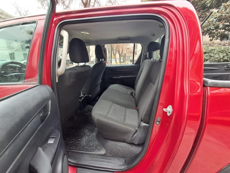 TOYOTA HILUX DX 4X2 2.4 - imagen 14