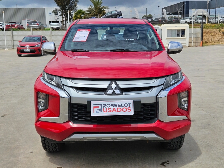 Mitsubishi L200 L200 D/c 2.4 Katana Crt 4x4 Special Pack 2023 Usado en Rosselot Usados