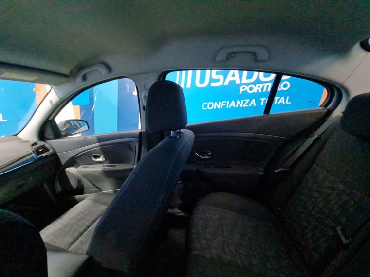 Renault Fluence 2.0 Privilege Cvt At 4p 2018 Usado  Usado en Webautos.cl