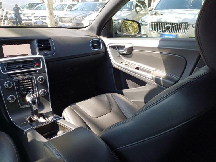 Volvo S60 2.0 D2 Diesel Limited 2wd At 4p 2019 Usado  Usado en Webautos.cl
