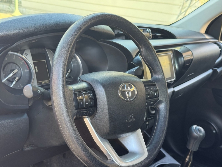 TOYOTA HILUX DX 4X2 2.4 - imagen 9