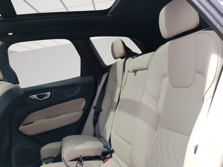 Volvo Xc60 T8 Core 4x4 2.0 Aut 2025 Usado  Usado en BMW Premium Selection