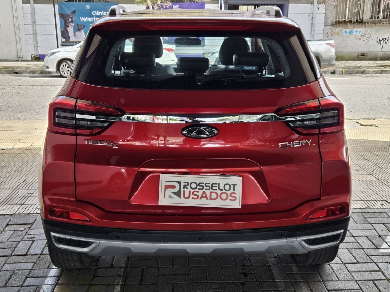 Chery Tiggo 3 — foto 6 de 20