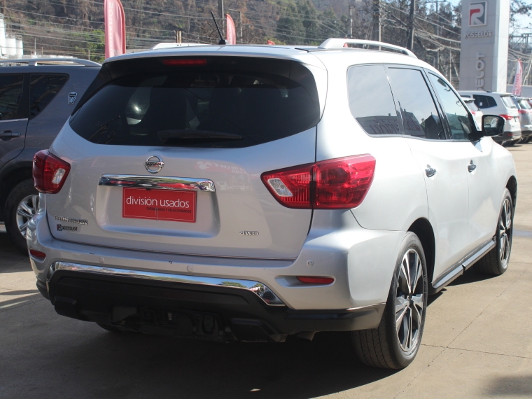 Nissan Pathfinder Pathfinder 3.5 Gsl Advance At 4x4 Cuero Techo 2019 Usado en Rosselot Usados