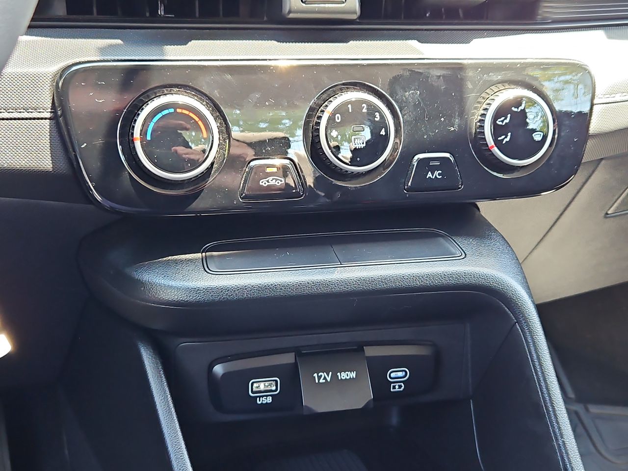 Hyundai Accent Accent Bn7i Mpi 1.5 2025 Usado en Usados de Primera - Sergio Escobar