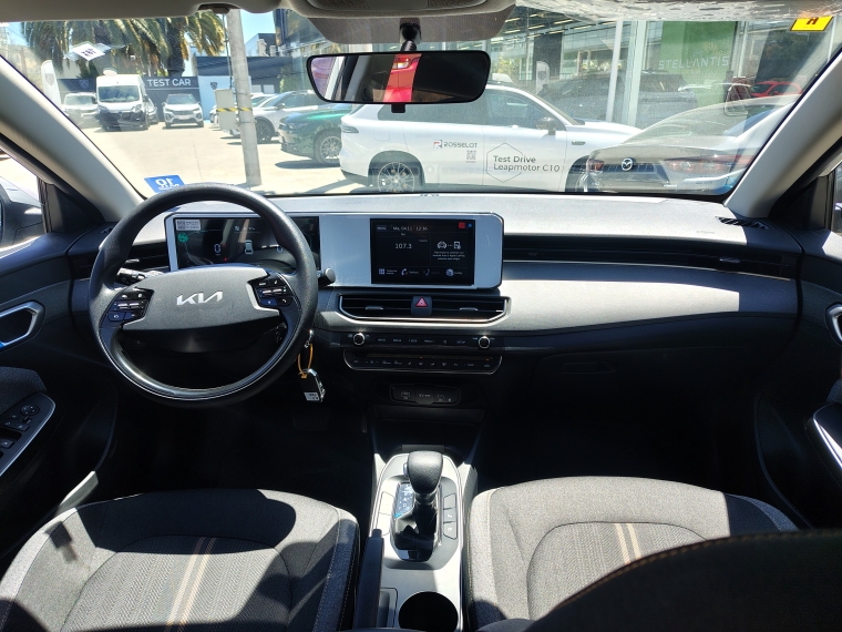 Kia K3 K3 Cross Ex 1.6l 6at Euro 6 - 2368 Test Car Activo Fijo Usado 2025 Usado en Rosselot Usados