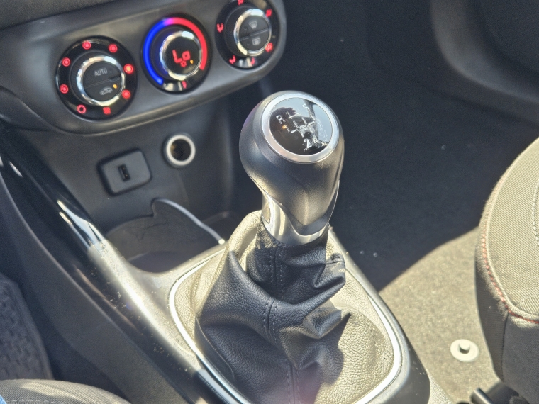 Opel Corsa 1.4 Ii Hb5 2019 Usado  Usado en Kovacs Usados