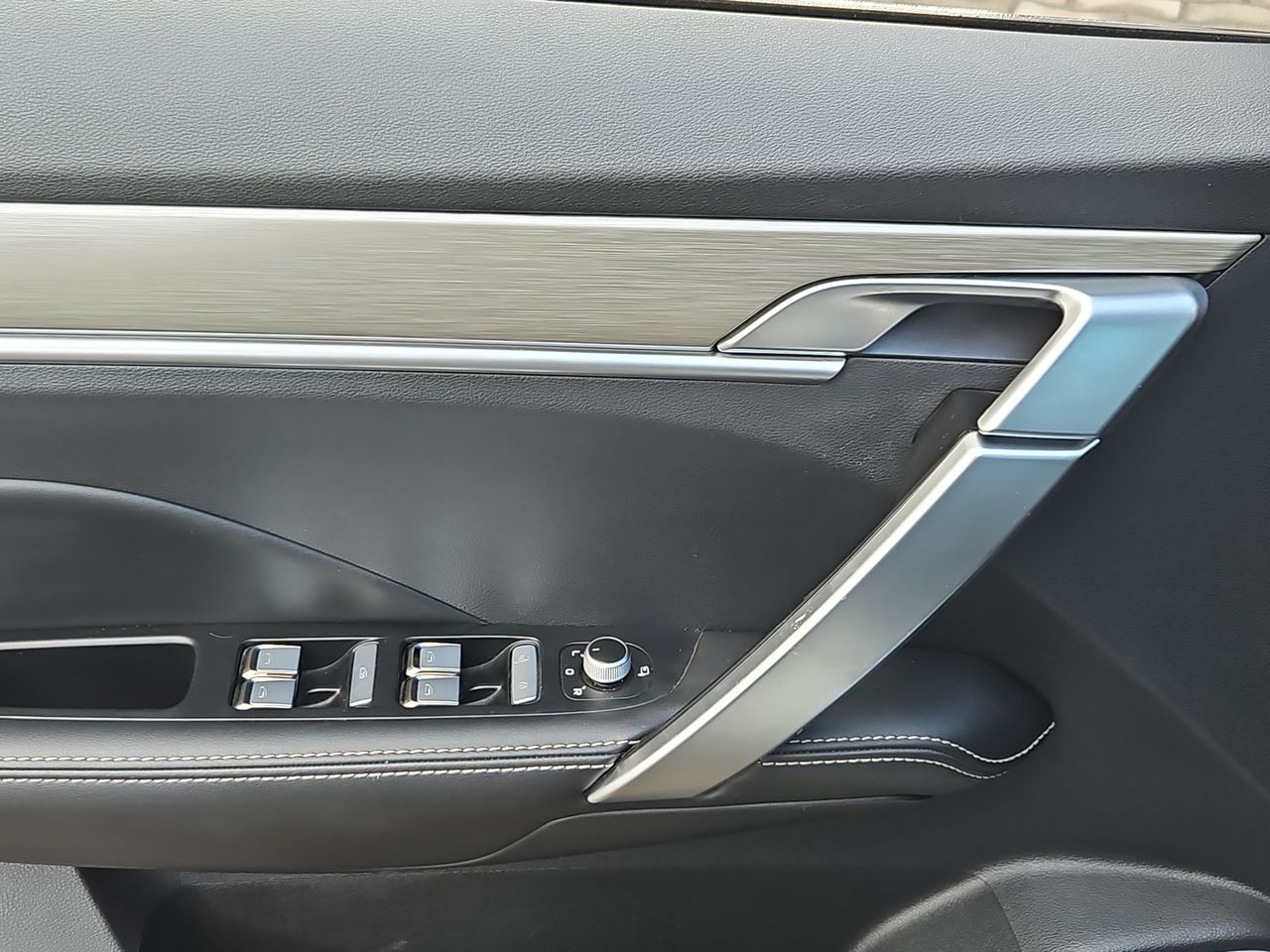 Geely Coolray Coolray 1.5 Aut 2023 Usado en Usados de Primera - Sergio Escobar