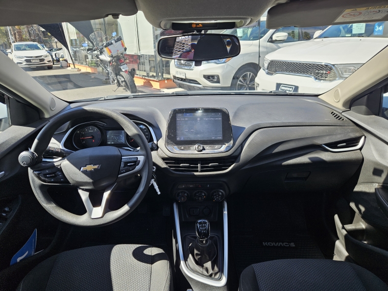 Chevrolet Onix Onix Sedan 1.2l Ls Mt 2023 Usado  Usado en Kovacs Usados