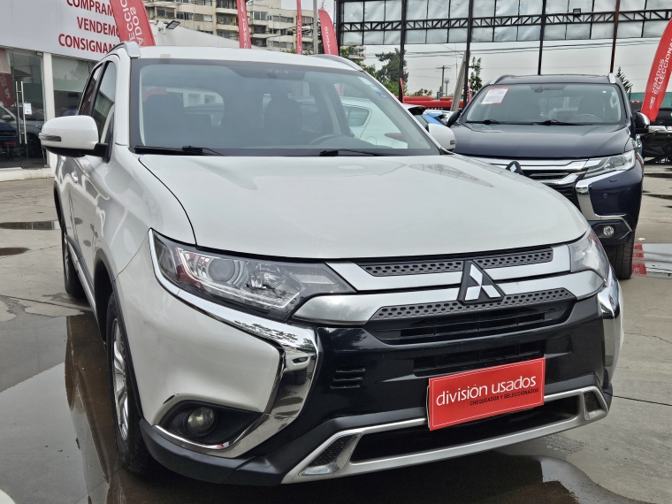 Mitsubishi Outlander Outlander 4x2 At 2.0 Camara 2019 Usado en Rosselot Usados