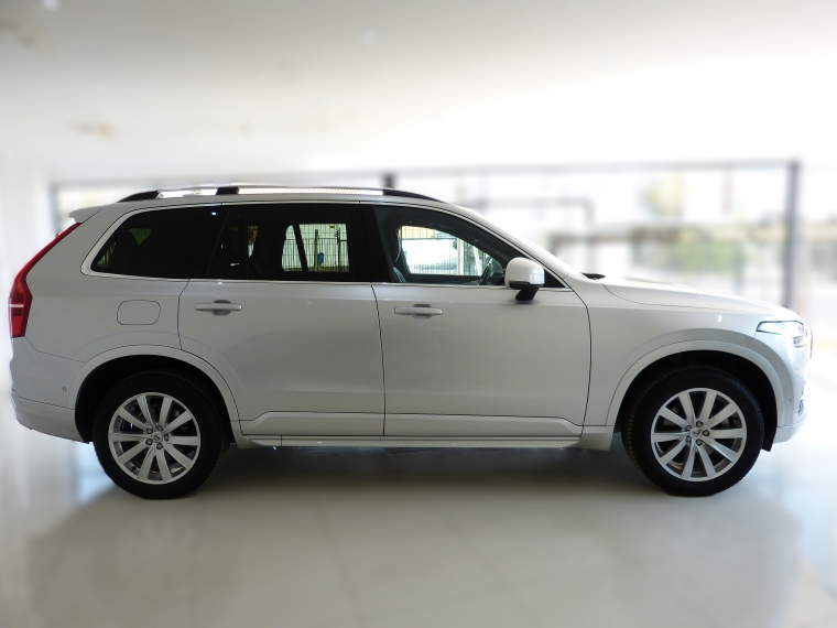 Volvo Xc90 T5 Kinetic 2.0 2018 Usado en Automotriz Olea Flaño