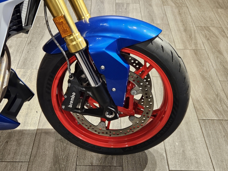 Bmw F 900 r . 2026 Usado en BMW Premium Selection Bmw F 900 r . 2026 Usado en BMW Premium Selection