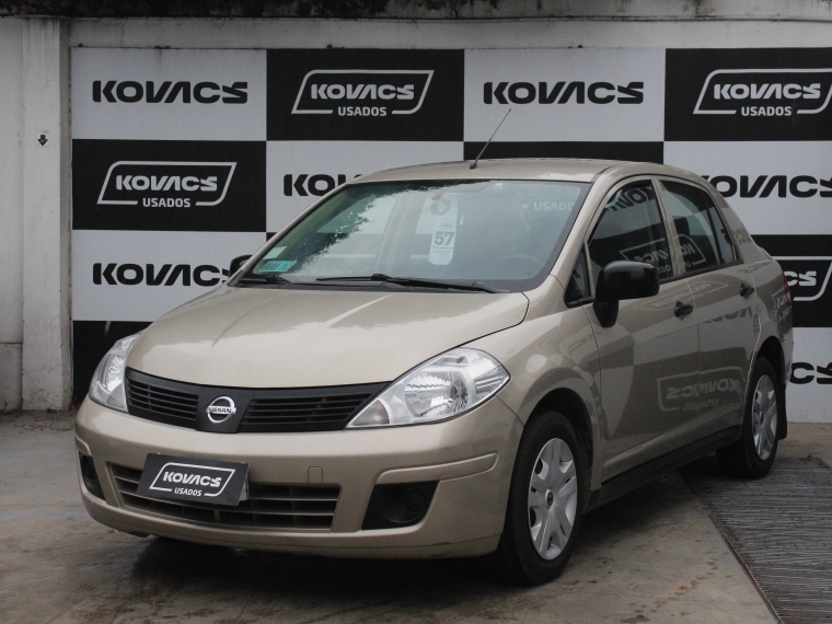Nissan Tiida 1.6  Sedan  Mt 2015 Usado  Usado en Kovacs Usados