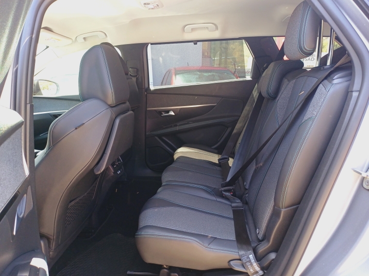 Peugeot 5008 Nuevo 5008 Allure Pack Bluehdi 130 Eat8 2022 Usado en Rosselot Usados