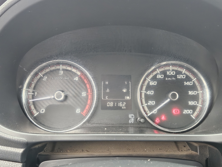 Mitsubishi L200 2.4 Td Work Cr Wf Mt 4x2 Diesel 2021 Usado  Usado en Kovacs Usados