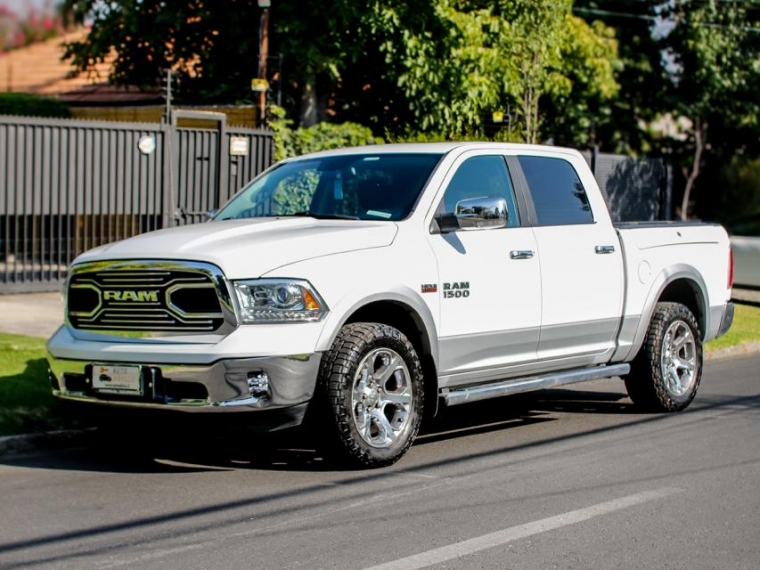 Autoadvice Autos Usados División Usados RAM 1500 5.7 1500 laramie auto crew cab 4wd 2018 RAM 1500 5.7 1500 laramie auto crew cab 4wd 2018