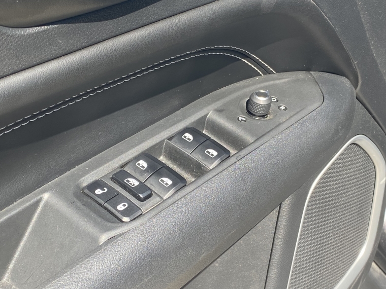 Jeep Compass New Compass Longitude 4x2 At 1.3t 2024 Usado en Rosselot Usados
