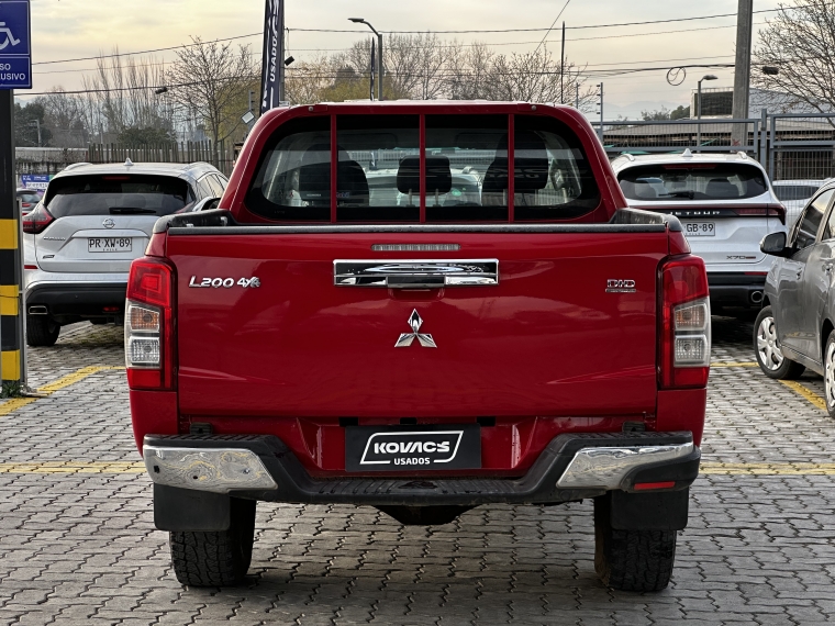 Mitsubishi L200 L200 Katana Crt 4x4 2.4 2020 Usado  Usado en Kovacs Usados