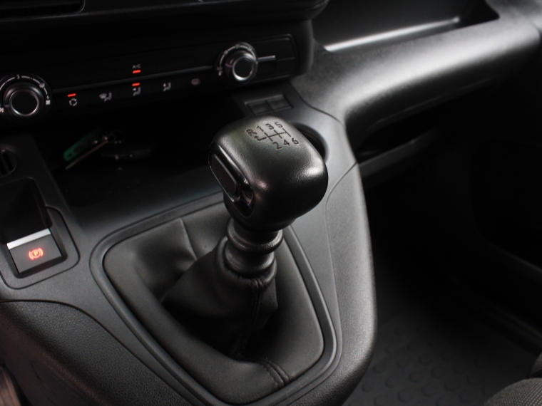 Peugeot Partner Partner L1 Blue Hdi 100 1.5 2024 Usado  Usado en Kovacs Usados