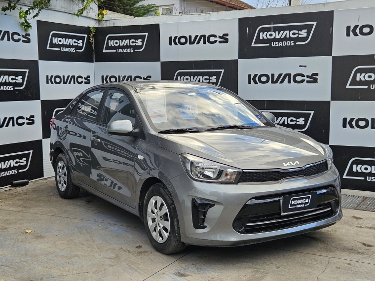 Kia Soluto 1.4 Lx Ac  Mt 2023 Usado  Usado en Kovacs Usados