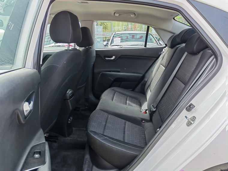 Kia Rio 4 Rio 4 Sedan 1.4 2021 Usado en Rosselot Usados