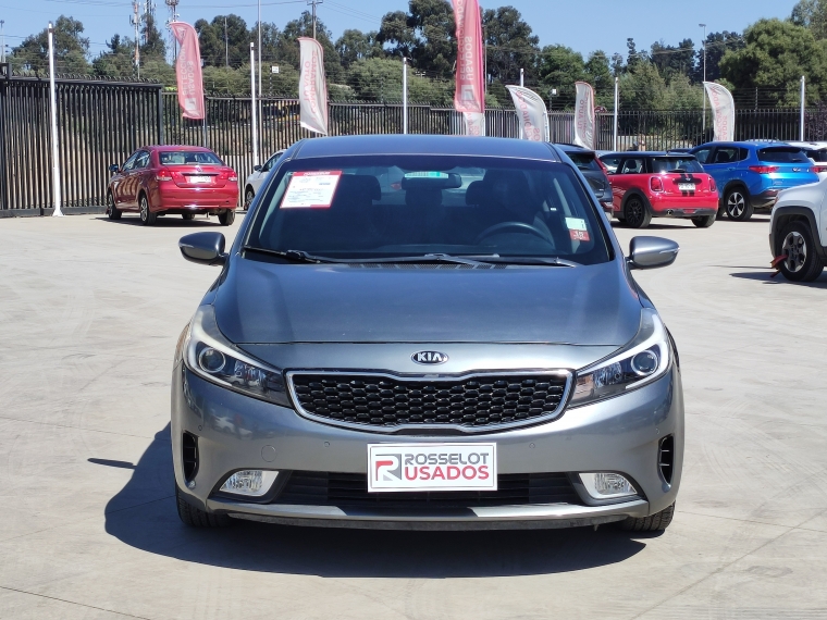 Kia Cerato Cerato 5 Ex 1.6 Mt 2018 Usado en Rosselot Usados