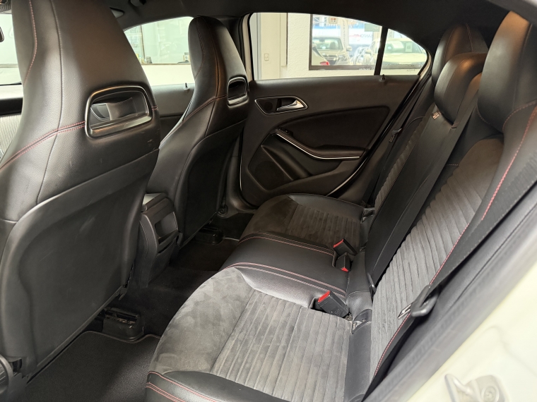 Mercedes benz A 200 1.8l Cdi Blue Efficiency Aut 2013  Usado en Grass & Arueste