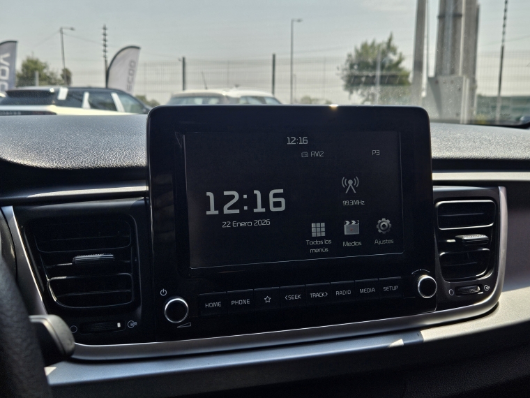 Kia Rio 5 Ex Full Mt 1.4  4x2 2022 Usado  Usado en Kovacs Usados