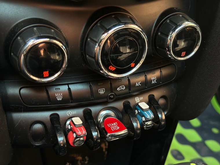 Mini Cooper S F56 2017  Usado en Auto Advice