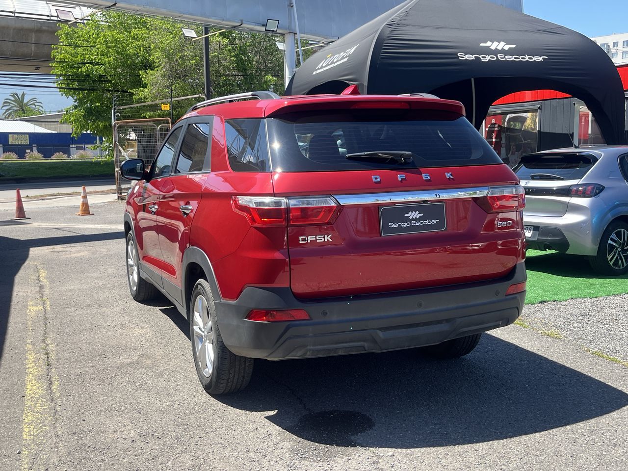 Dfsk 560 Suv 560 4x2 1.8 2024 Usado en Usados de Primera - Sergio Escobar
