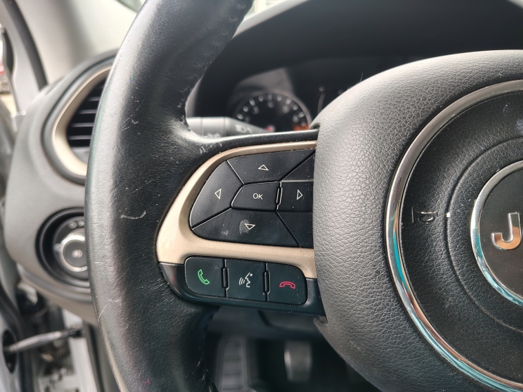 Jeep Renegade Renegade Sport Lx 4x2 Mt 1.8 2016 Usado en Rosselot Usados