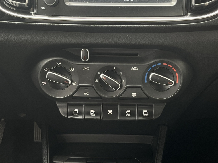 Kia Soluto Soluto 1.4 2023 Usado en Rosselot Usados