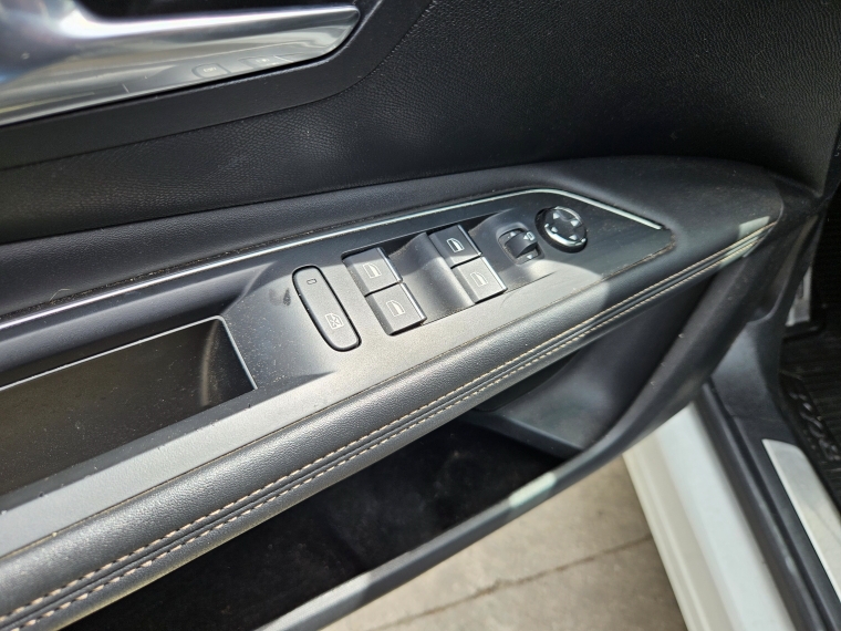 Peugeot 3008 3008 Puretech 180 Eat8 1.6 Aut 2023 Usado en Rosselot Usados