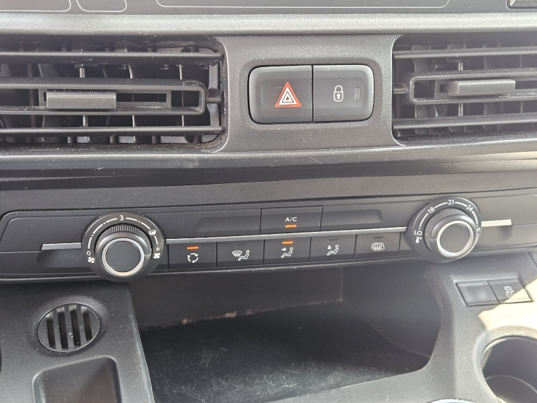 Peugeot Partner 1.6 Hdi Mt Ac 2022 Usado Usado en Autoselect Usados Peugeot Partner 1.6 Hdi Mt Ac 2022 Usado Usado en Autoselect Usados
