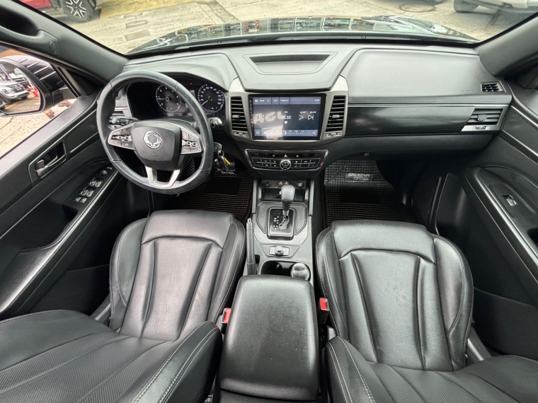 Ssangyong Musso 2.2 Limited Plus 4x4 Diesel At 2024 Usado  Usado en Webautos.cl
