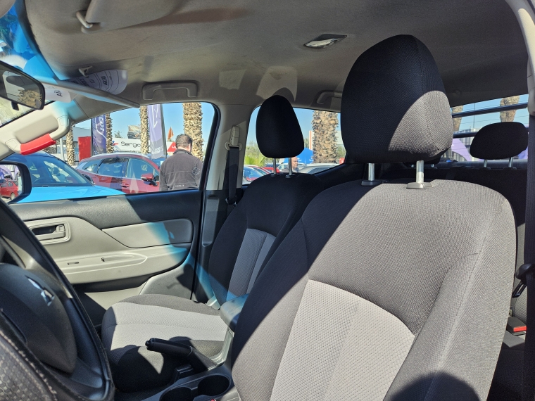 Mitsubishi L200 L 200 Work Cr Dc 2.4 2019 Usado Usado en Kovacs Usados Mitsubishi L200 L 200 Work Cr Dc 2.4 2019 Usado Usado en Kovacs Usados