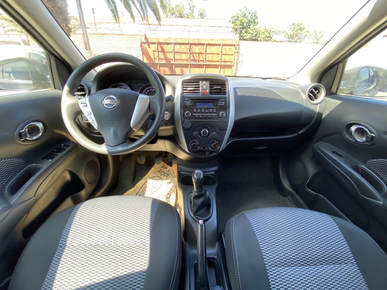 Nissan Versa 1.6 Sense Mt 2018 Usado  Usado en Kovacs Usados