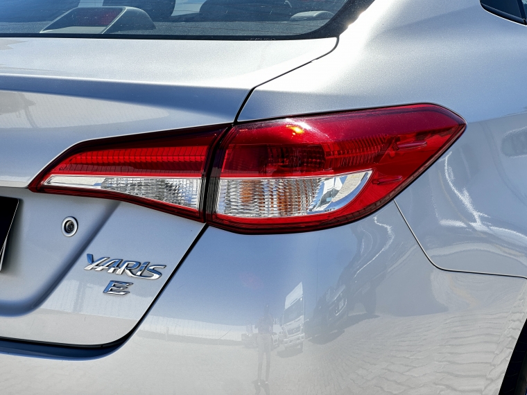 Toyota Yaris 1.5 Sedan Gli E Mt 2022 Usado  Usado en Kovacs Usados