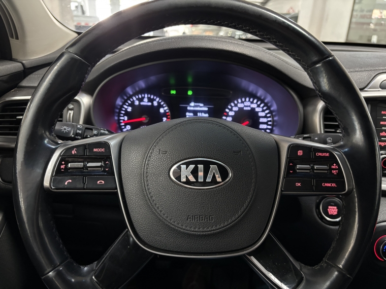 Kia Sorento Ex 2.4l Gsl 6mt 2wd 2019  Usado en Grass & Arueste