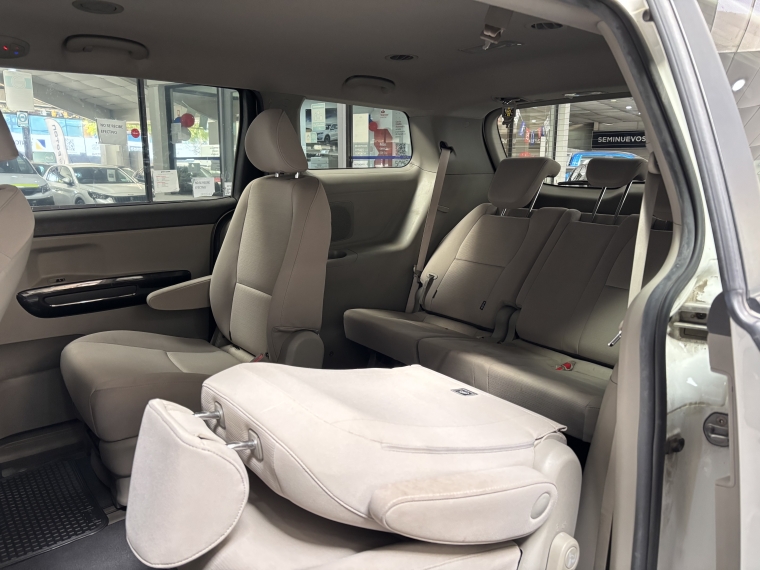 Kia Grand carnival Ex 3.3l Gsl Aut 2wd 2016  Usado en Grass & Arueste