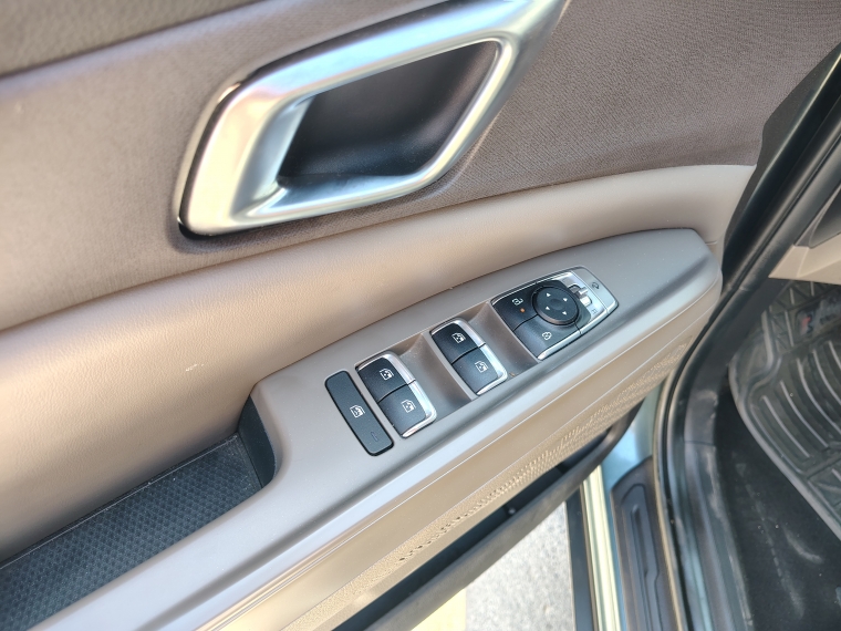 Kia Carnival Carnival Ex 2.2 Aut 2025 Usado en Rosselot Usados