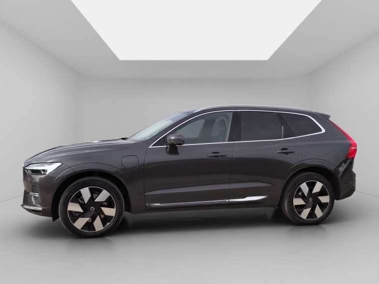 Volvo Xc60 Ii T8 Awd Recharge 2.0 Aut 2025 Usado Usado en BMW Premium Selection Volvo Xc60 Ii T8 Awd Recharge 2.0 Aut 2025 Usado Usado en BMW Premium Selection