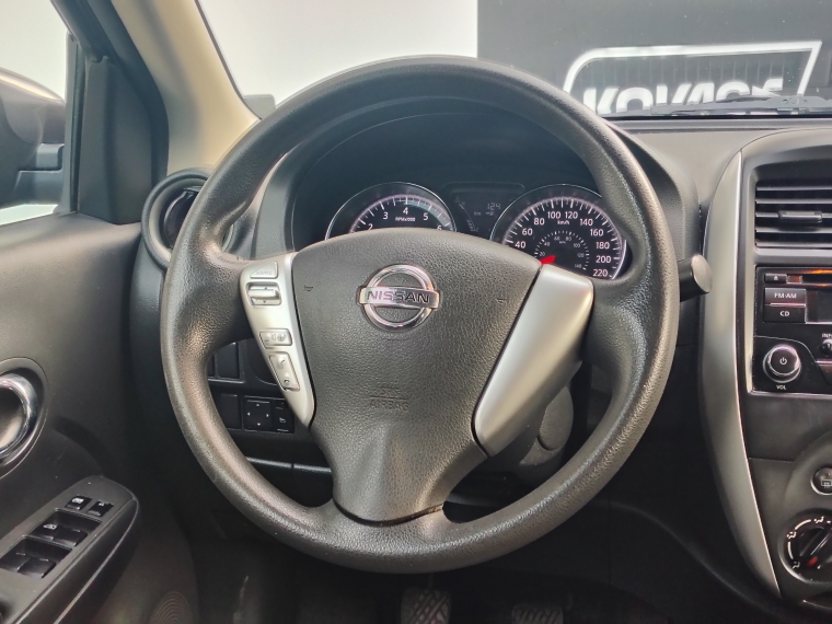 Nissan Versa 1.6 Sense Mt 2018 Usado  Usado en Kovacs Usados