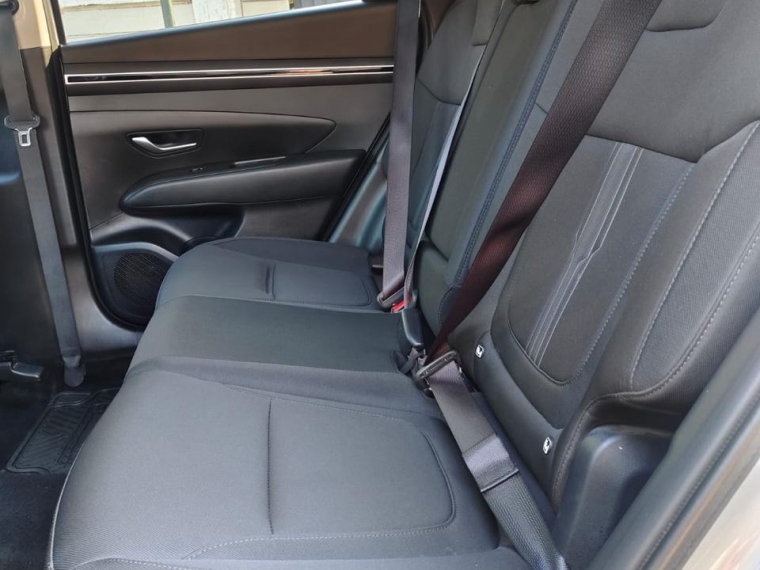 HYUNDAI TUCSON NX4 MPI 4X4 2.0 AUT - imagen 23