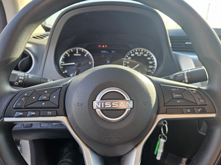 Nissan Navara Xe 4x4 Mt Dc Awd 2.3  (facturable) 2025 Usado  Usado en Kovacs Usados
