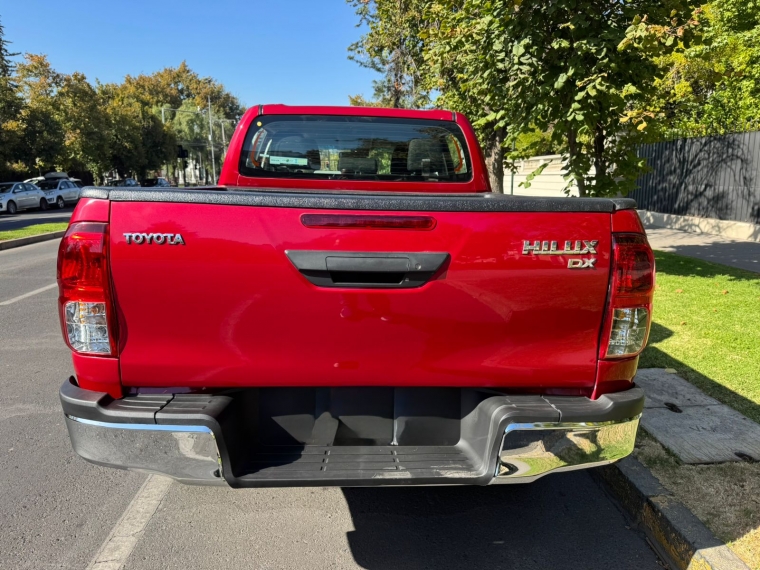 Toyota Hilux Dx 4x4 2.4 2021  Usado en Autos