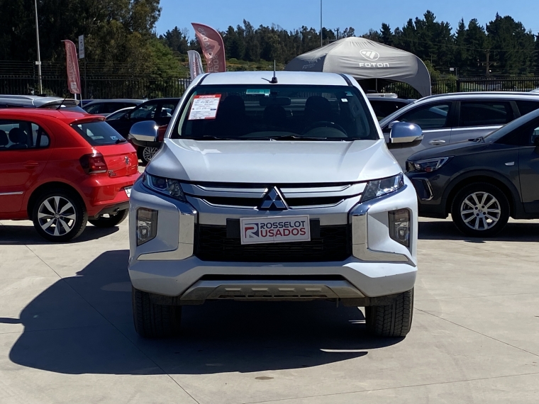 Mitsubishi L200 New L200 Dakar Crs 4x4 2.4 Aut 2021 Usado en Rosselot Usados