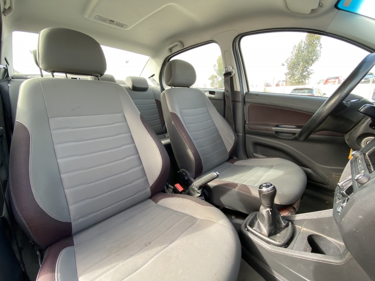 Volkswagen Voyage Voyage 1.6 2021 Usado en Rosselot Usados